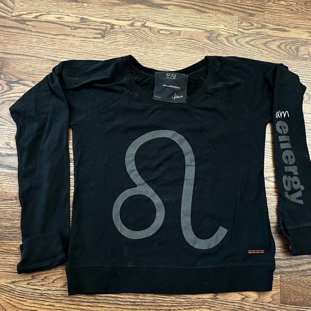 Super cute and comfortable Peace, Love, World Leo Sweatshirt!